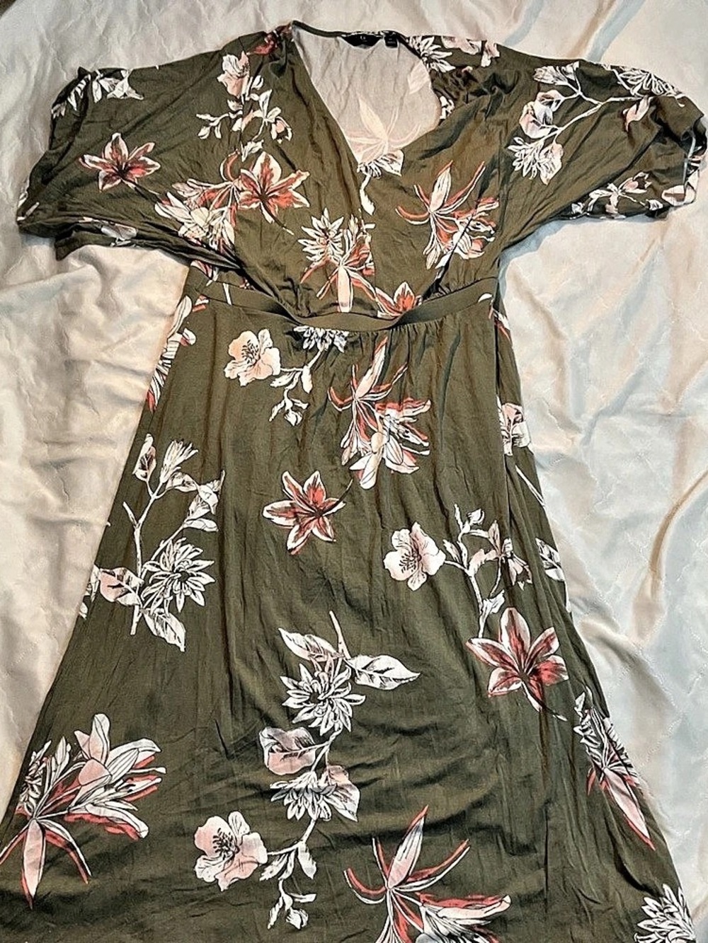 Juliana Floral Maxi Dress in Green & Pink Size XL